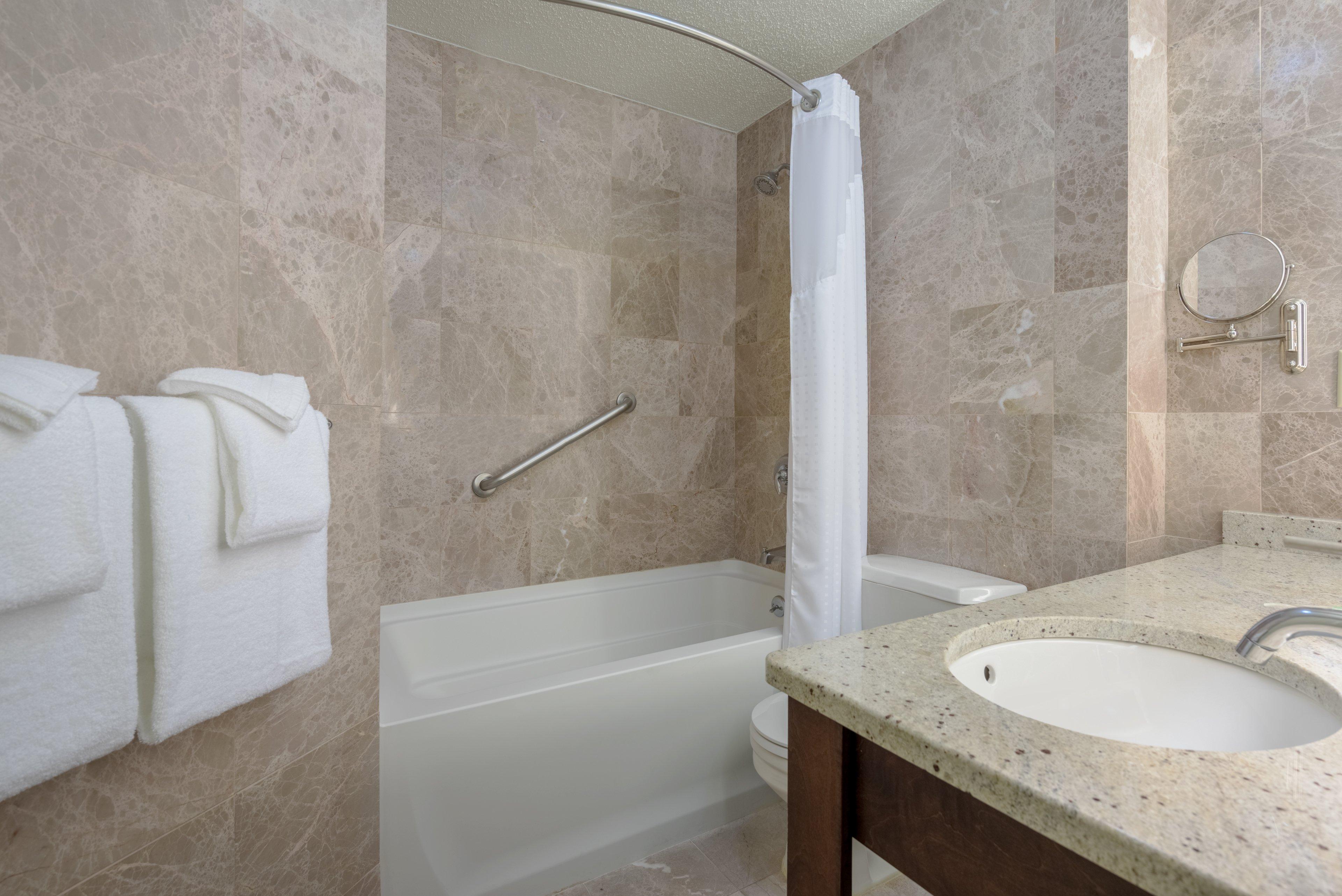 Holiday Inn Cape Cod - Hyannis By Ihg Экстерьер фото