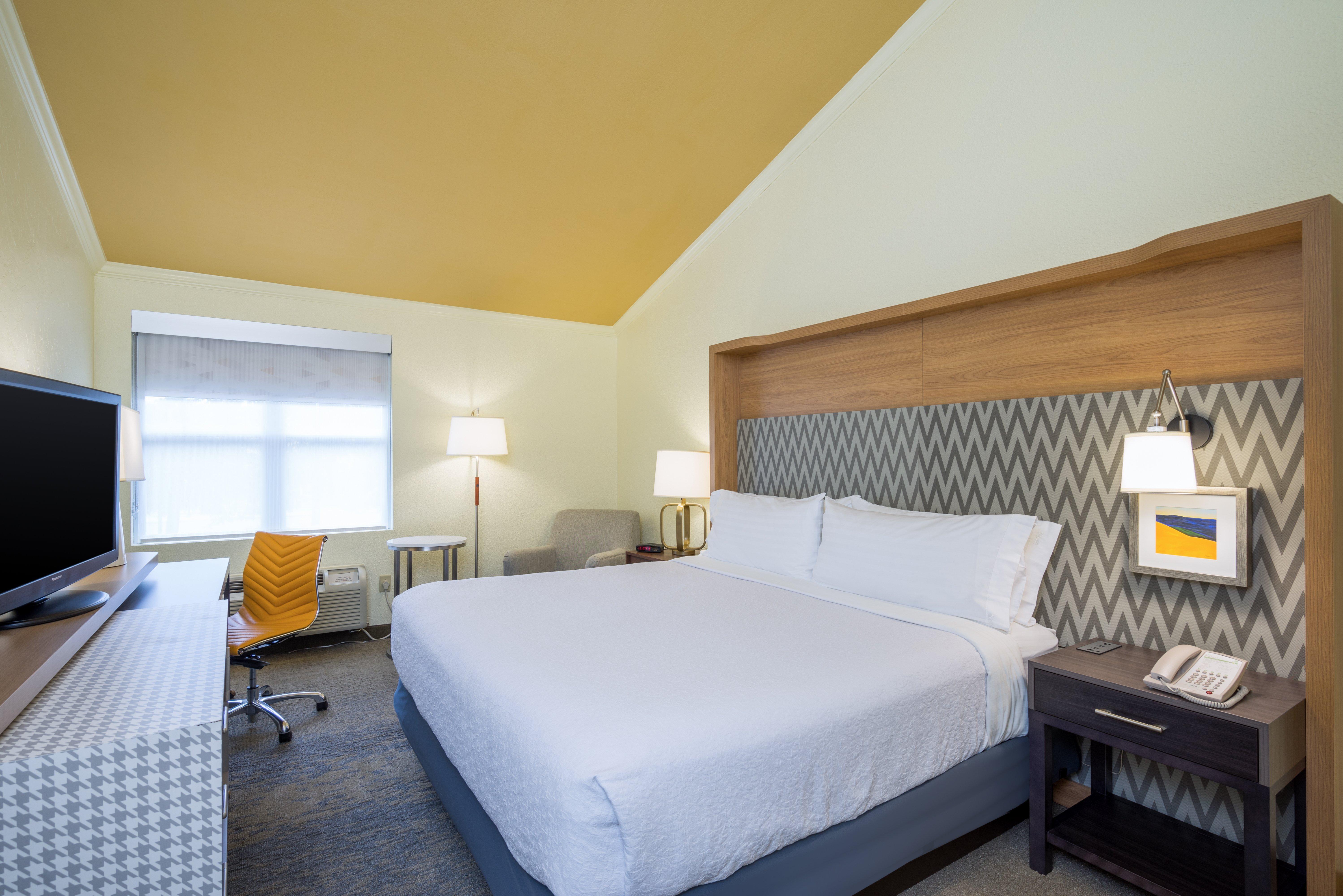 Holiday Inn Cape Cod - Hyannis By Ihg Экстерьер фото